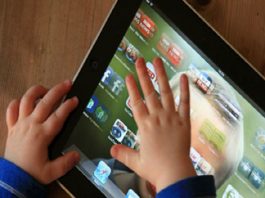 Advantages and Disadvantages of Technology